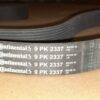 Correia preta com marca Continental e código 9 PK 2337