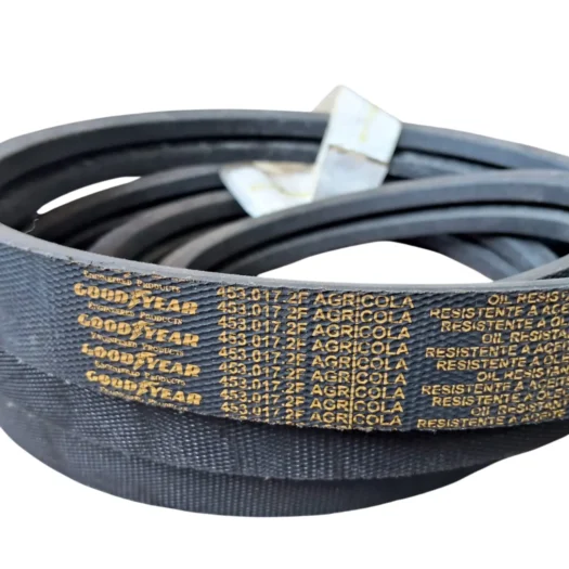 Correia agrícola Goodyear com marcação de modelo e características.