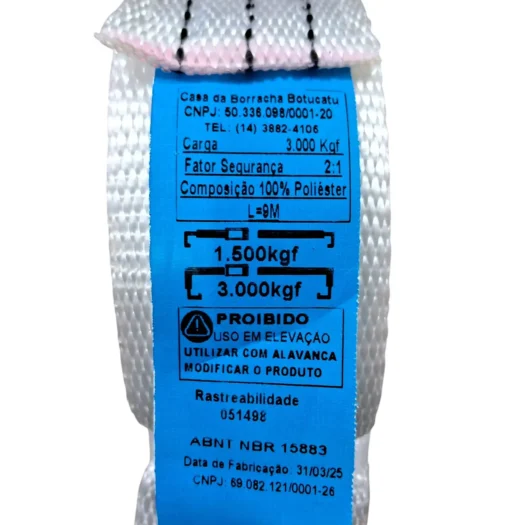 Etiqueta de segurança em poliéster com especificações de carga e uso adequado.