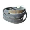 Conjunto de correias de borracha na cor preta, enroladas, com marca GoodYear visível.