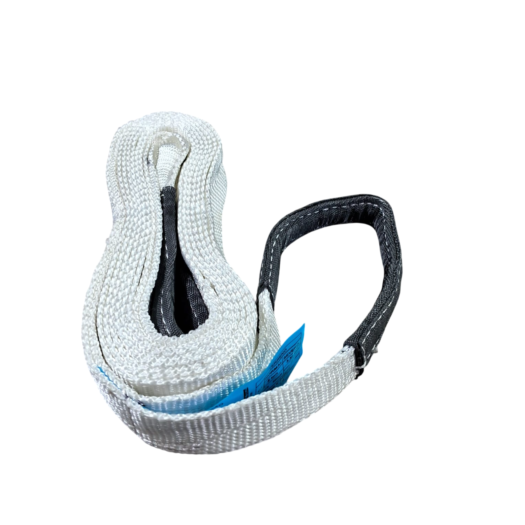 Corda de nylon branca com extremidade preta, disposta em formato circular.