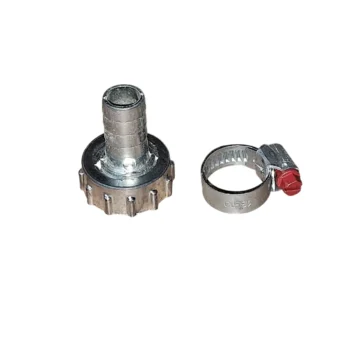 Conjunto de peça metálica com anel de aperto.