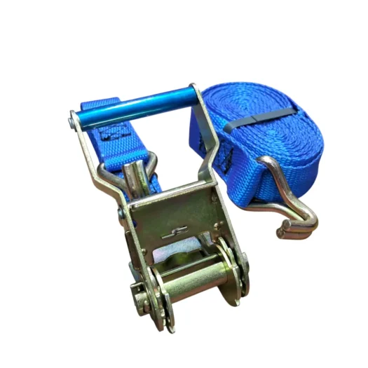 Cinta de amarração azul com engate de metal e gancho.