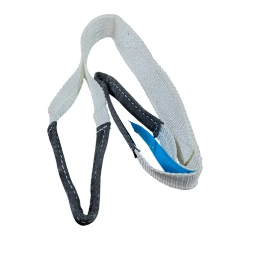 Alça de combate em tecido, com detalhes em preto e etiqueta azul.