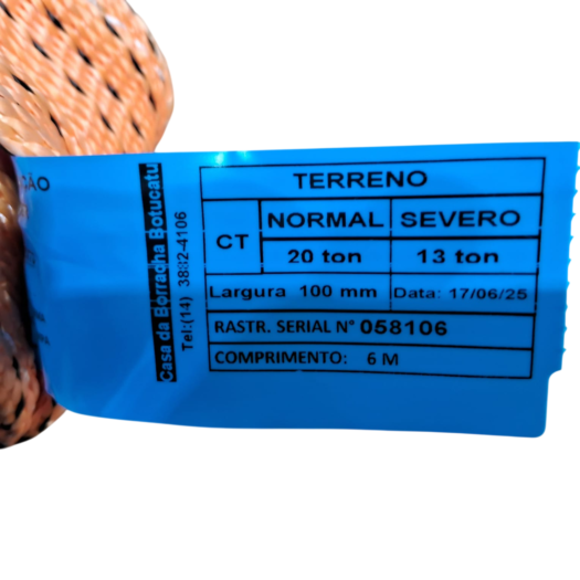 Etiqueta de produto com especificações técnicas, incluindo peso e dimensões.